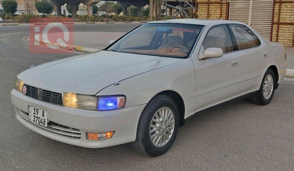 تويوتا كريستا